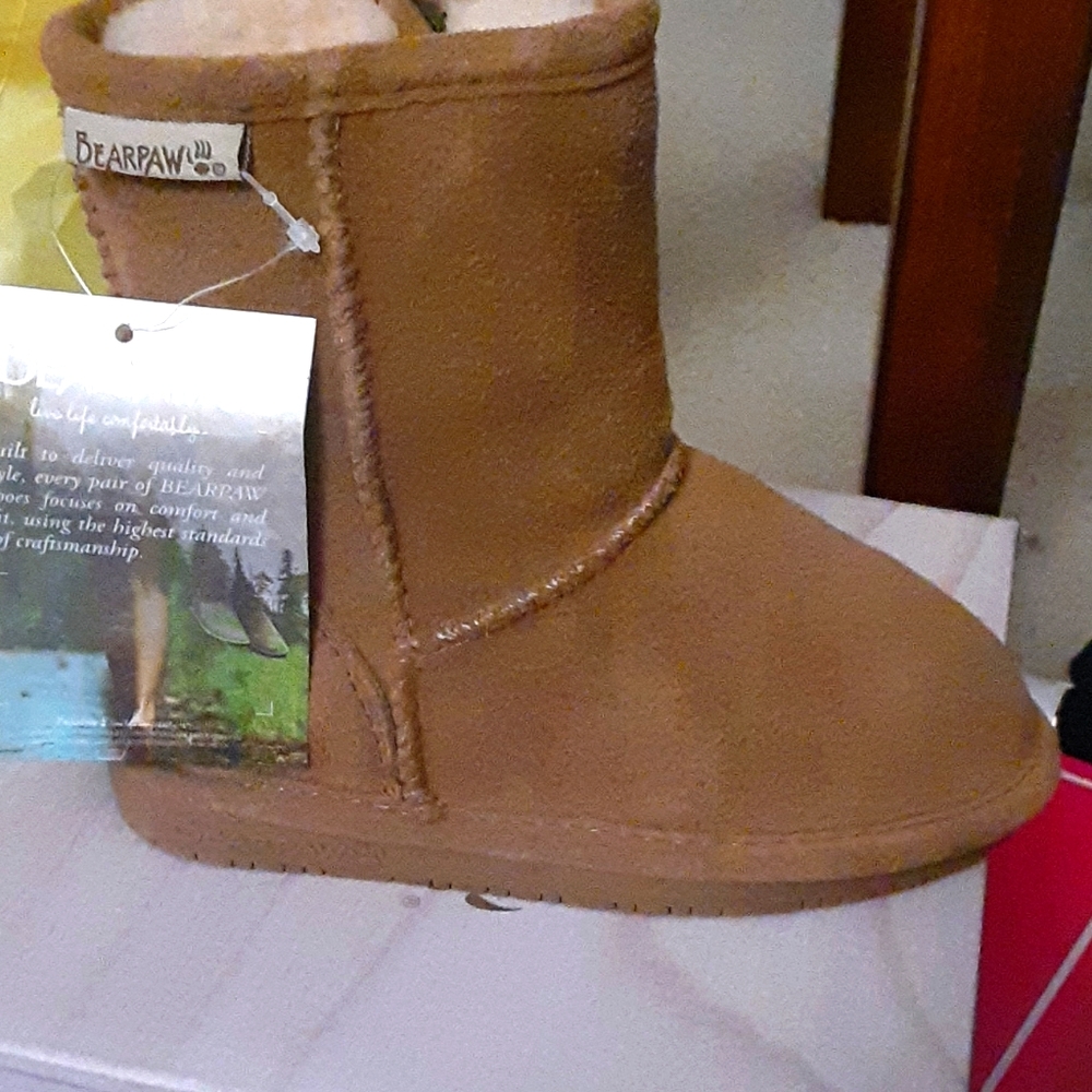 Boots girl